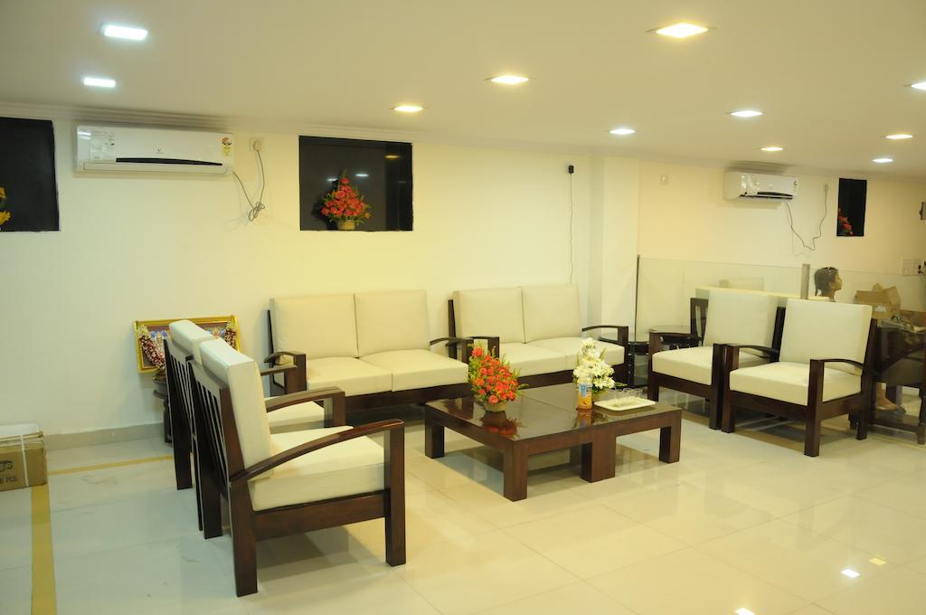 Hotel Executive Inn วิเจยาวารา ภายนอก รูปภาพ