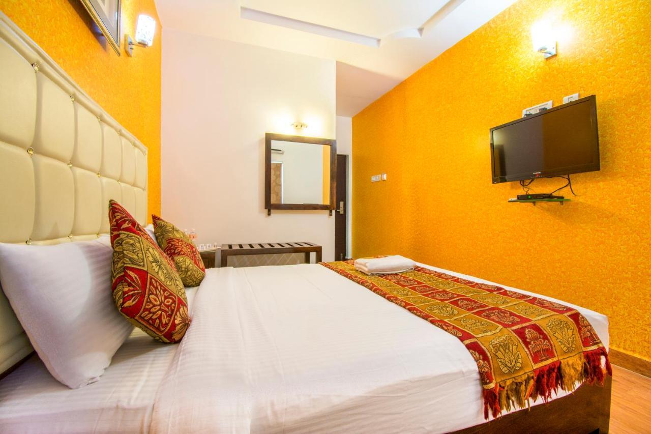Hotel Executive Inn วิเจยาวารา ภายนอก รูปภาพ